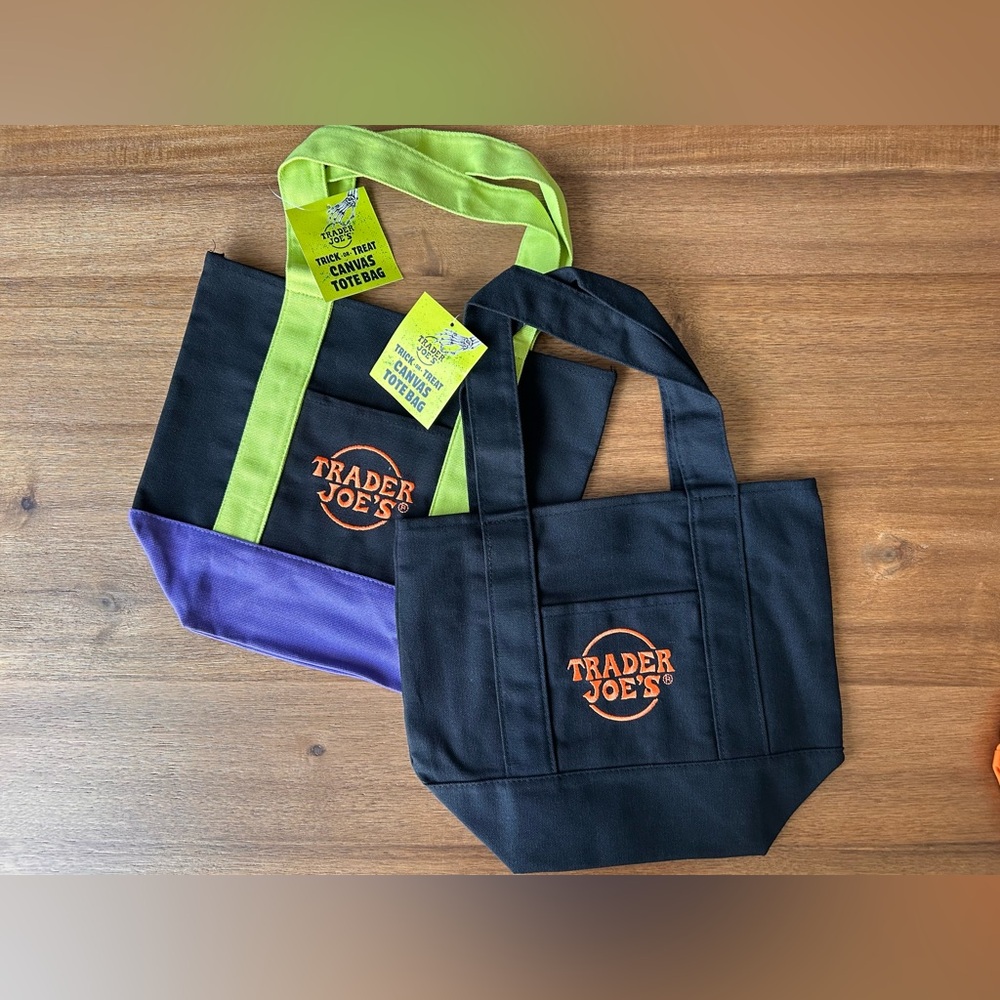 NWT Trader Joe’s Halloween Mini Tote Bags Set of Two [Black & Multicolor]